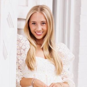 Meet your Posher, Reese
